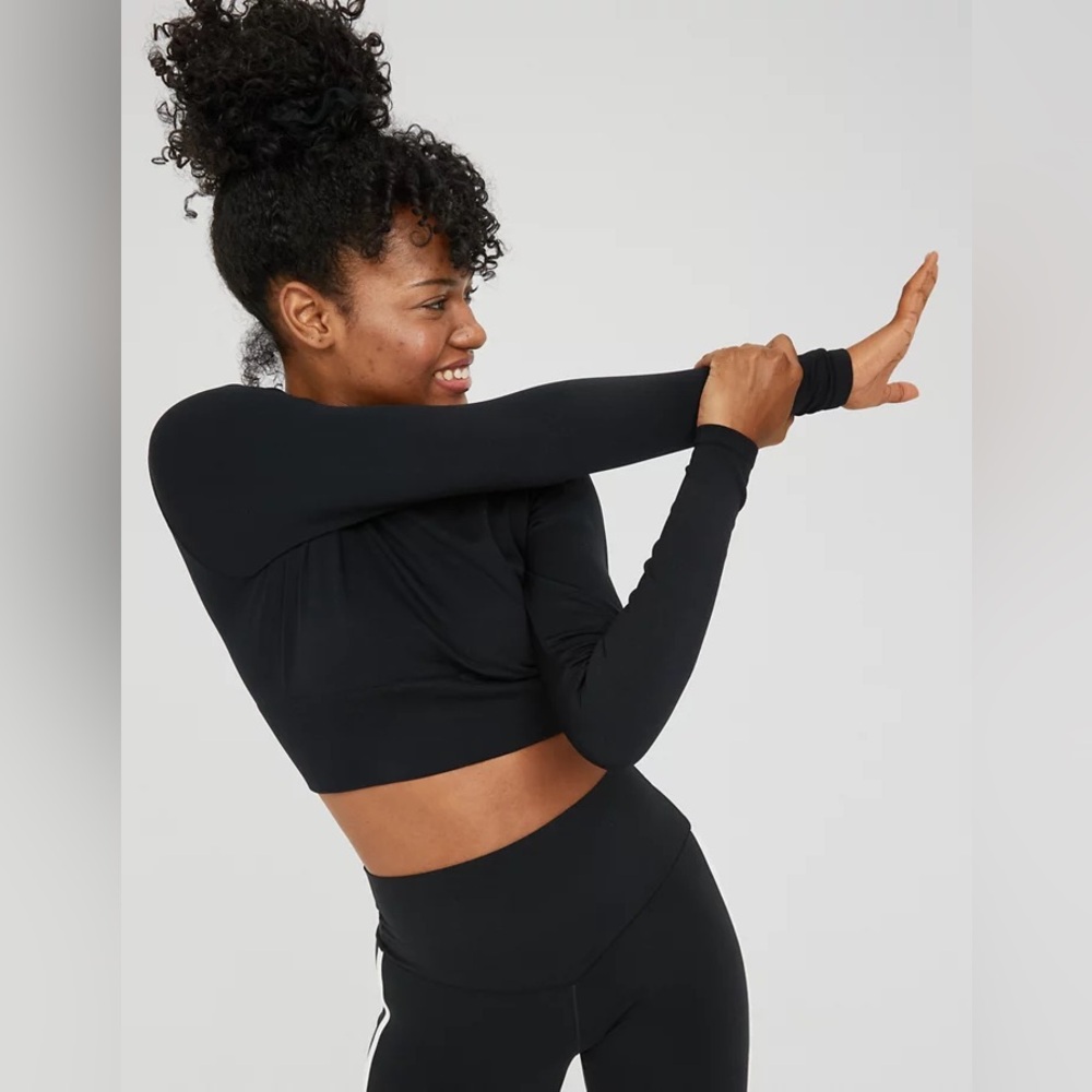 OFFLINE By Aerie Sidewalk Seamless Long Sleeve Cropped T-Shirt Womens Size S